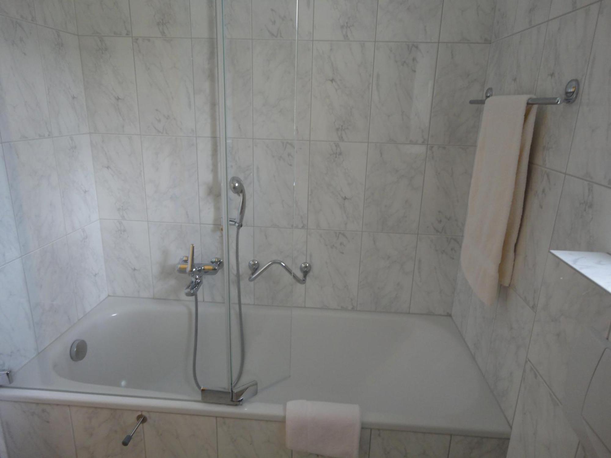 Hotel Hofbalzers Habitación foto
