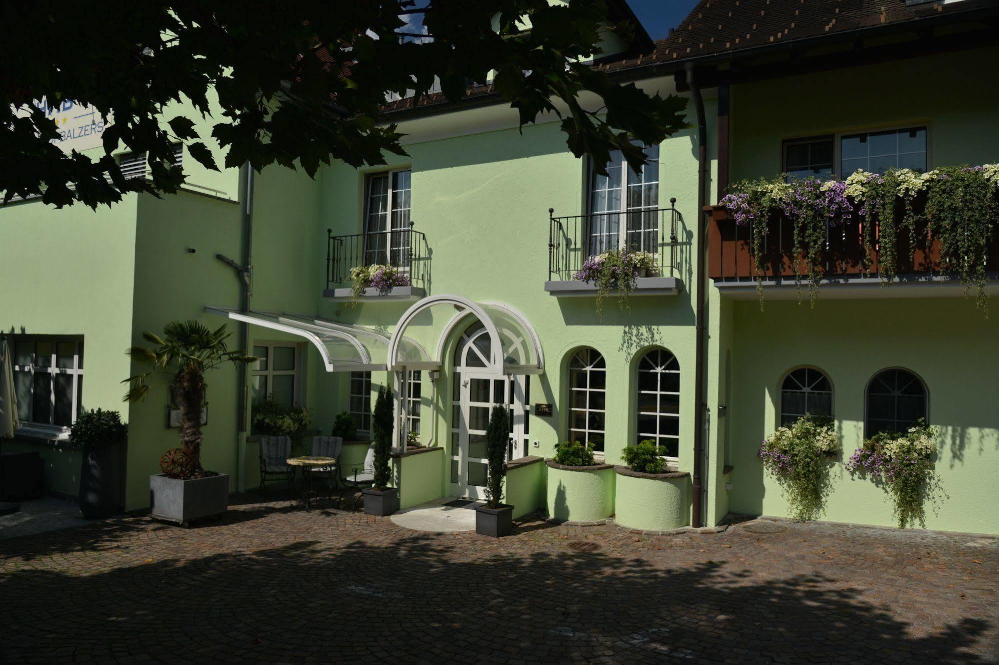 Hotel Hofbalzers Exterior foto